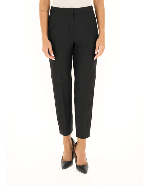 Pantalone sigaretta