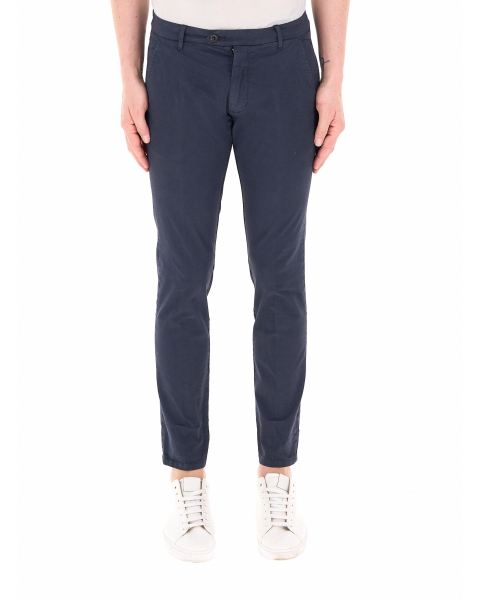 Pantalone chino