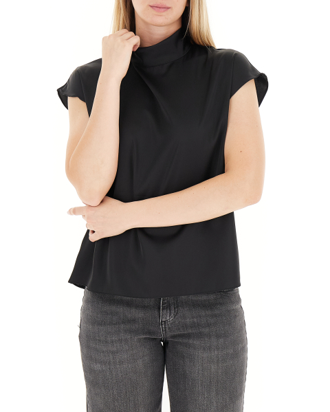 Blusa in satin