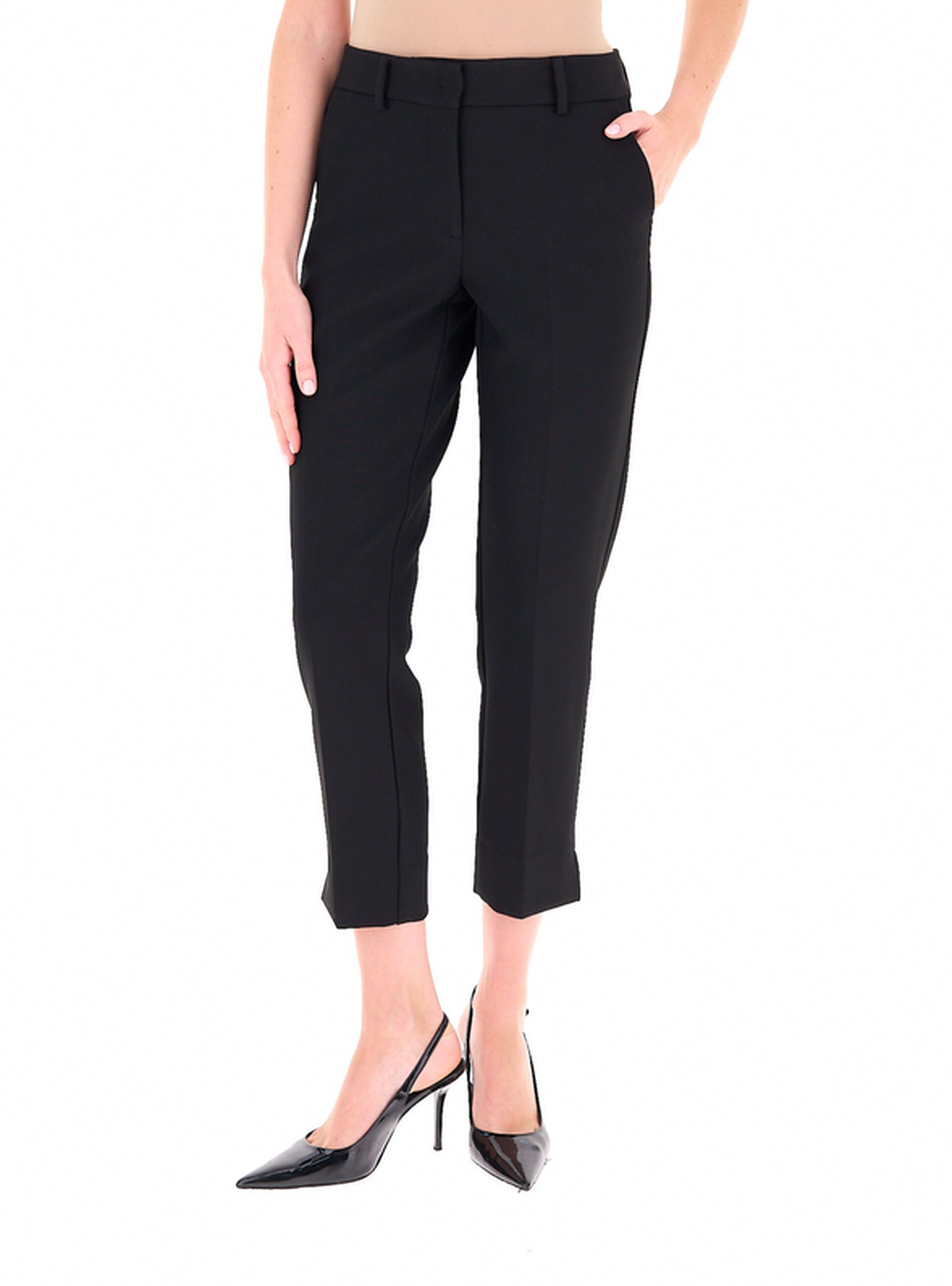 Pantalone a sigaretta