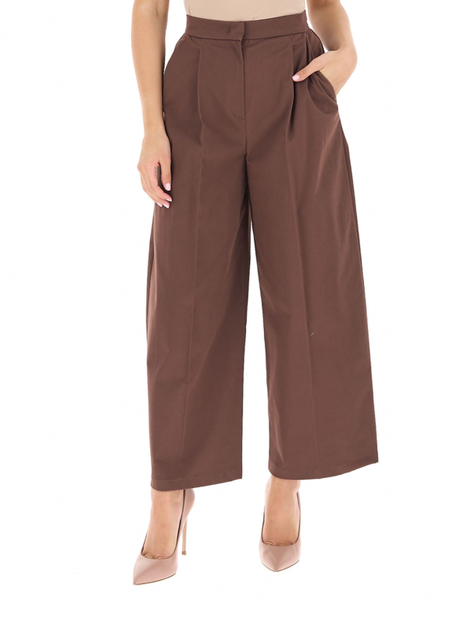 Pantalone a palazzo