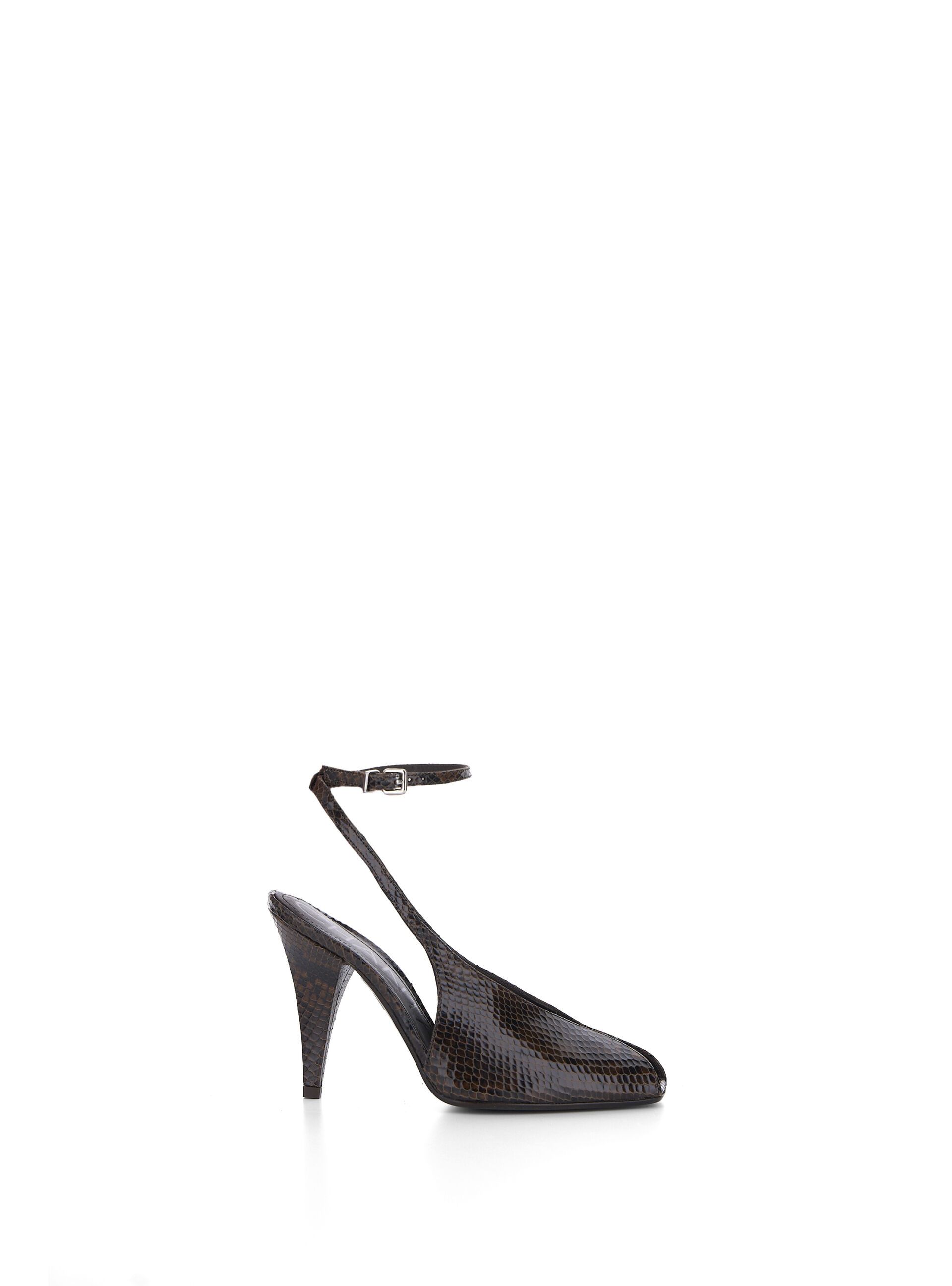 Décolleté slingback