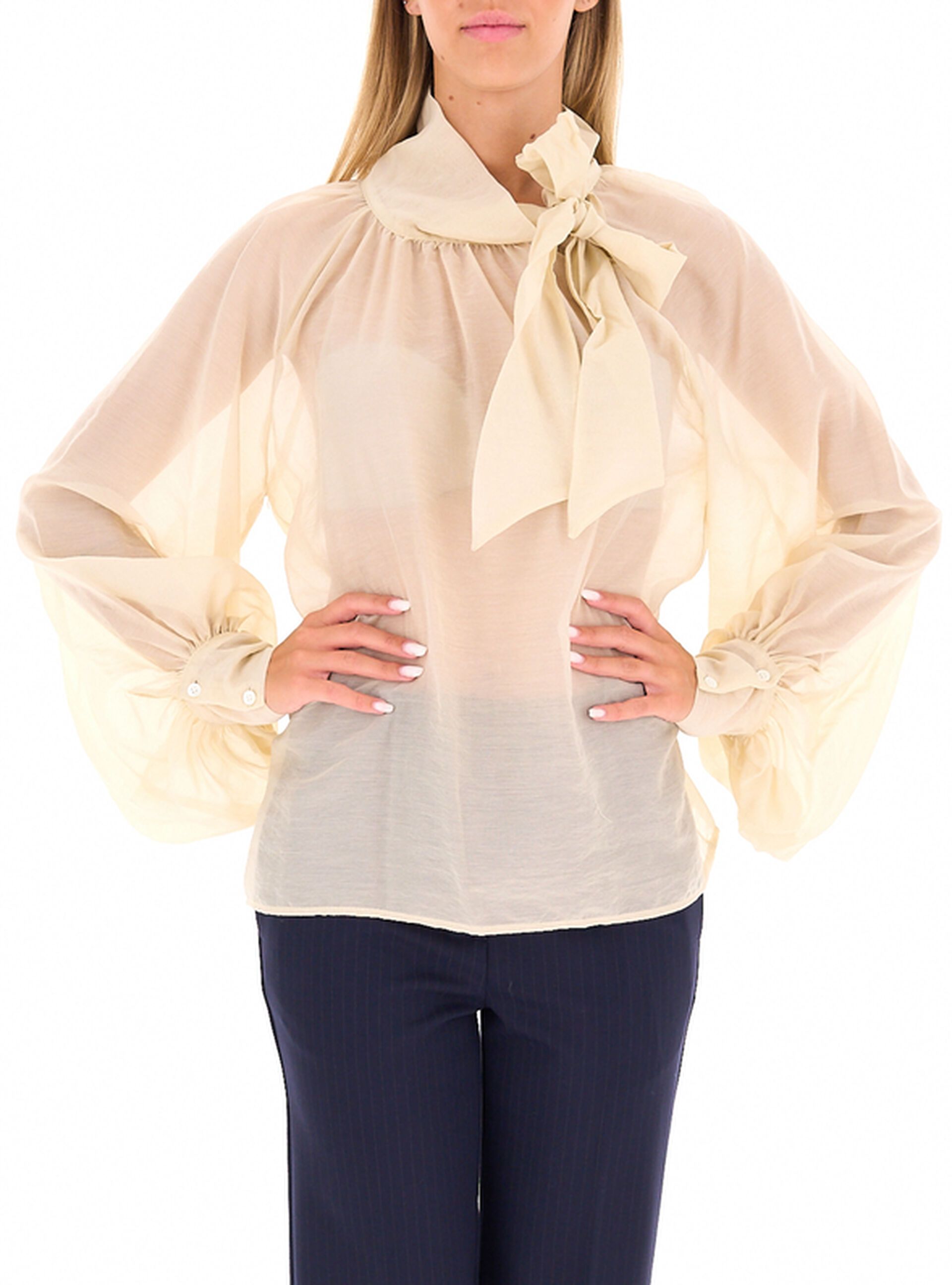 Blusa con fiocco