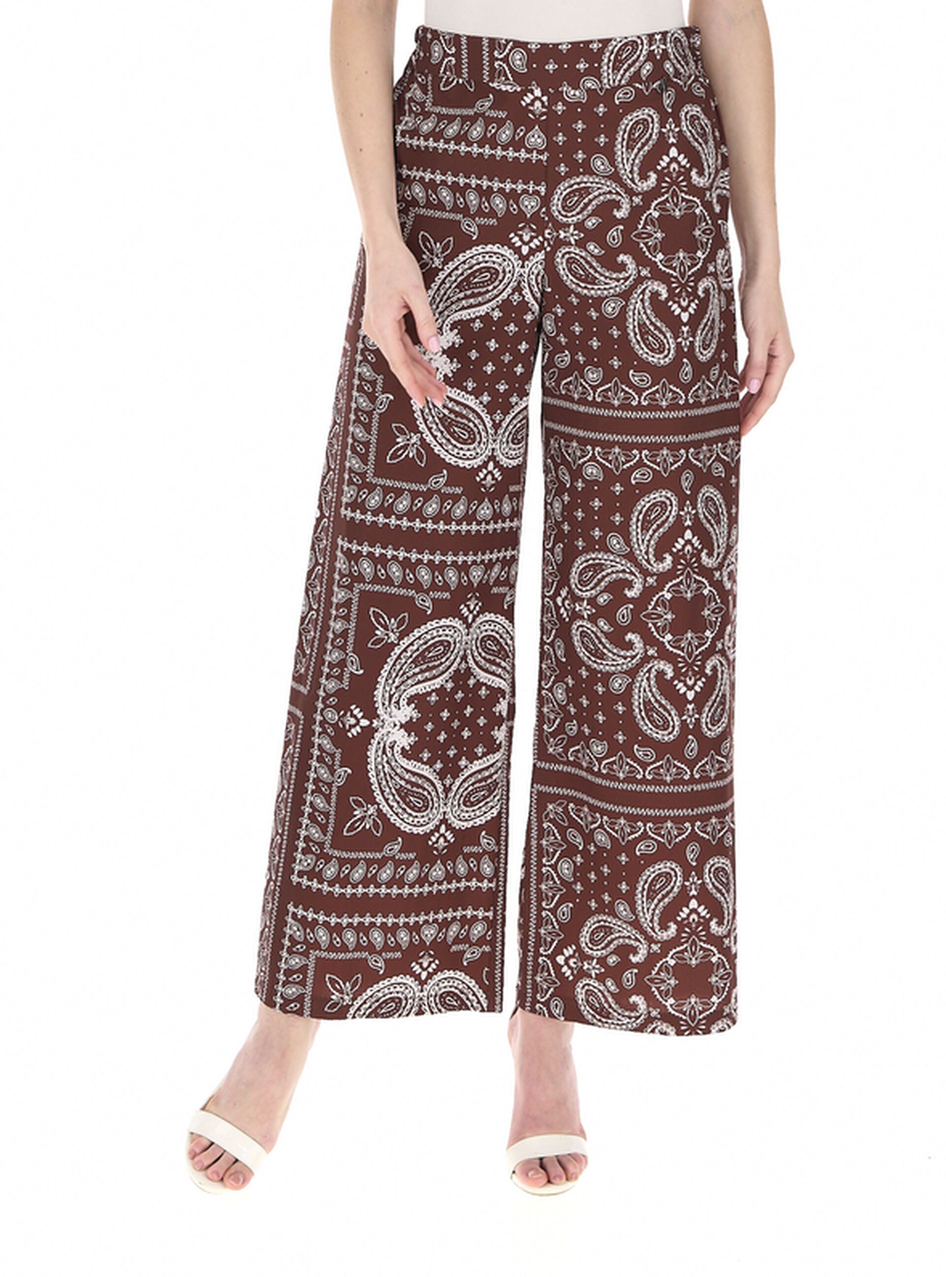 Pantalone a palazzo