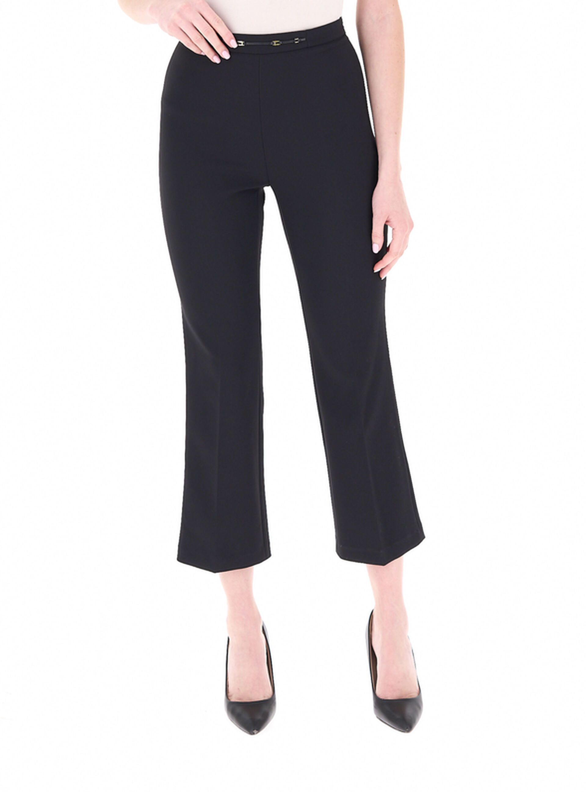 Pantalone flare