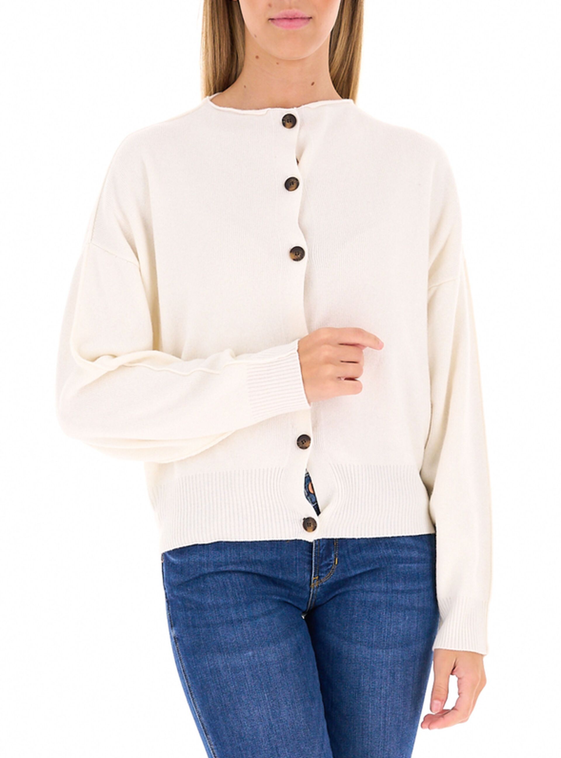 Cardigan con bottoni