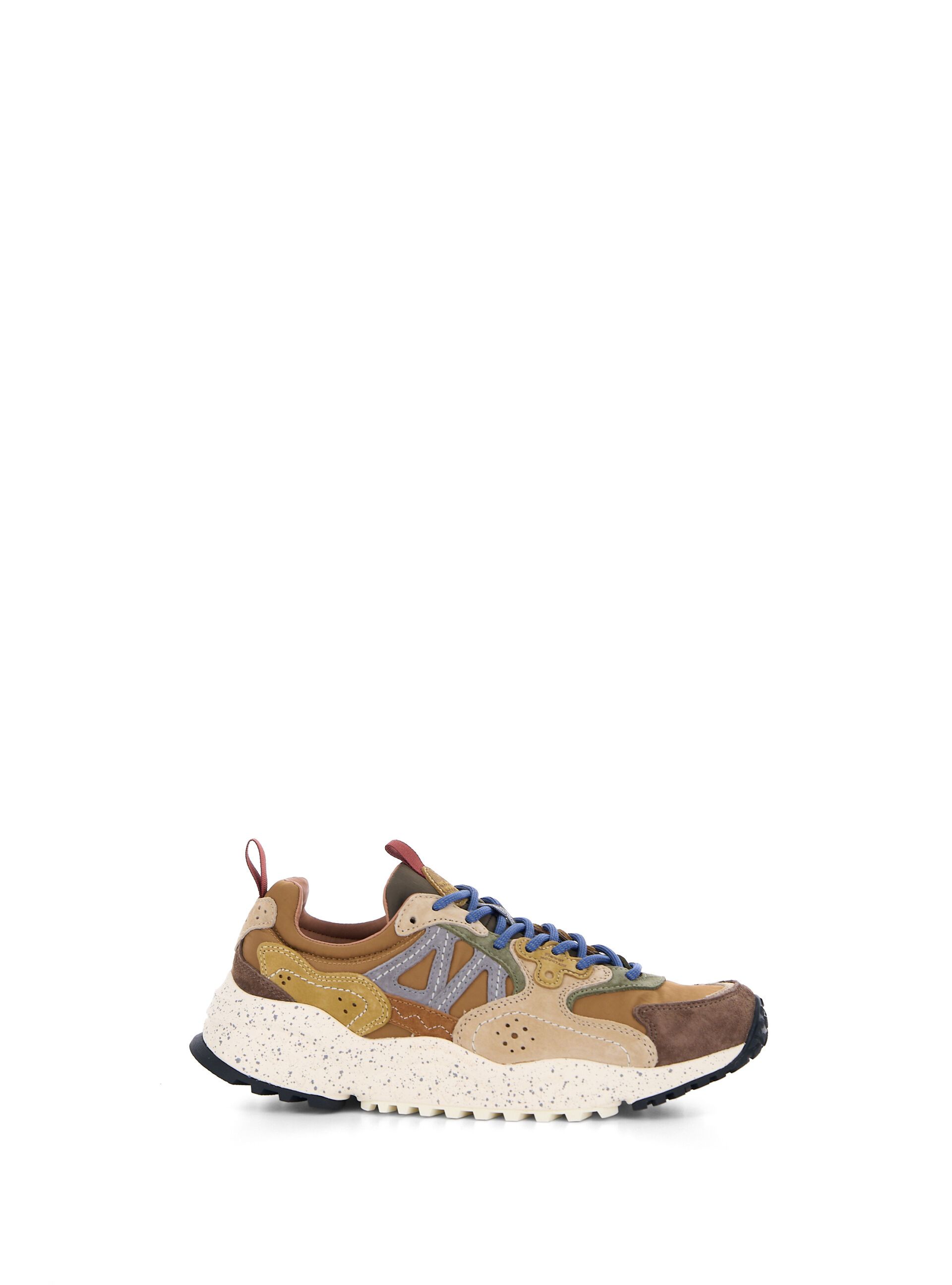 Sneakers con inserti