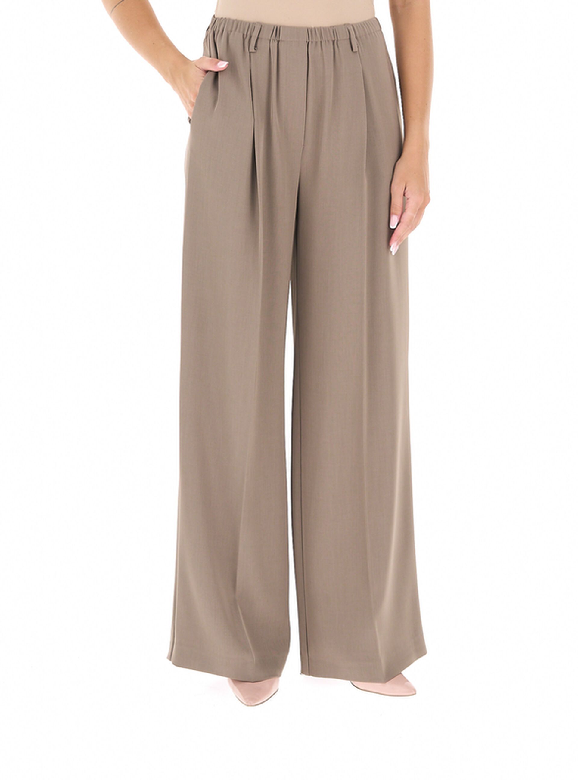 Pantalone a palazzo