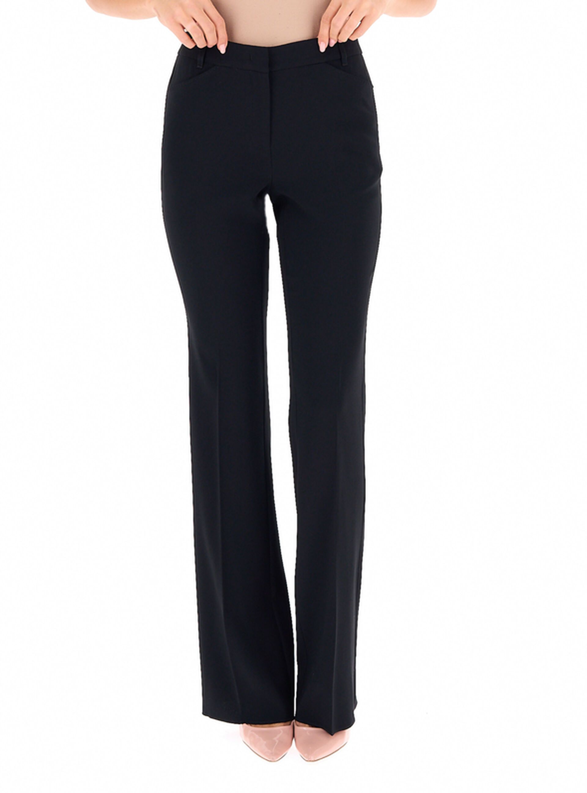Pantalone flare