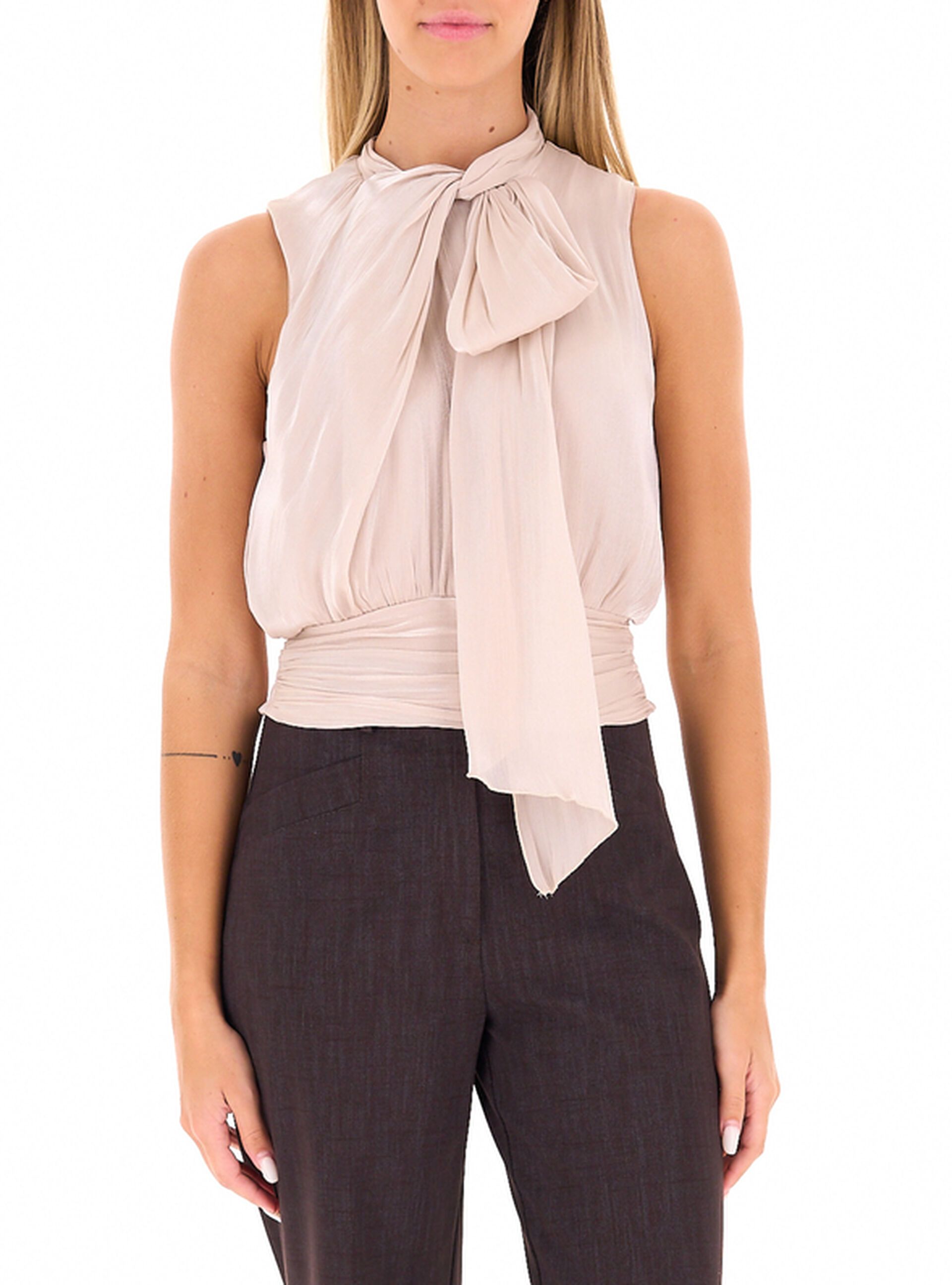 Blusa smanicata