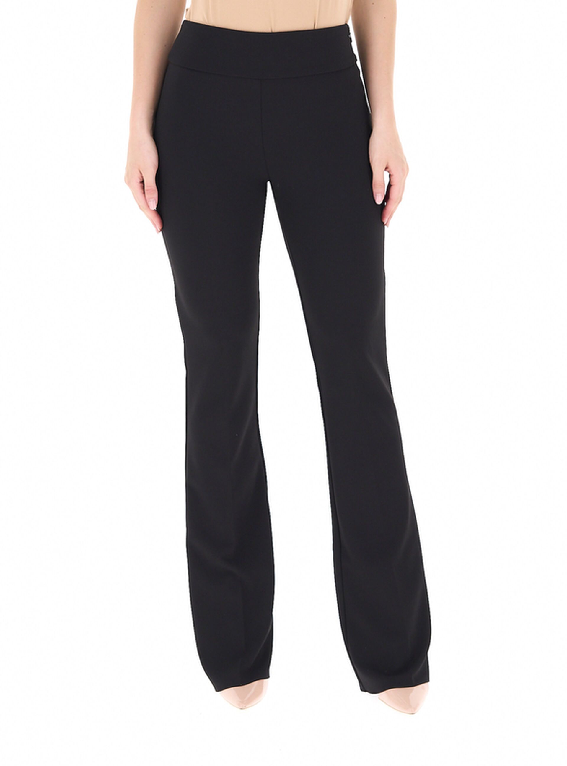 Pantalone flare