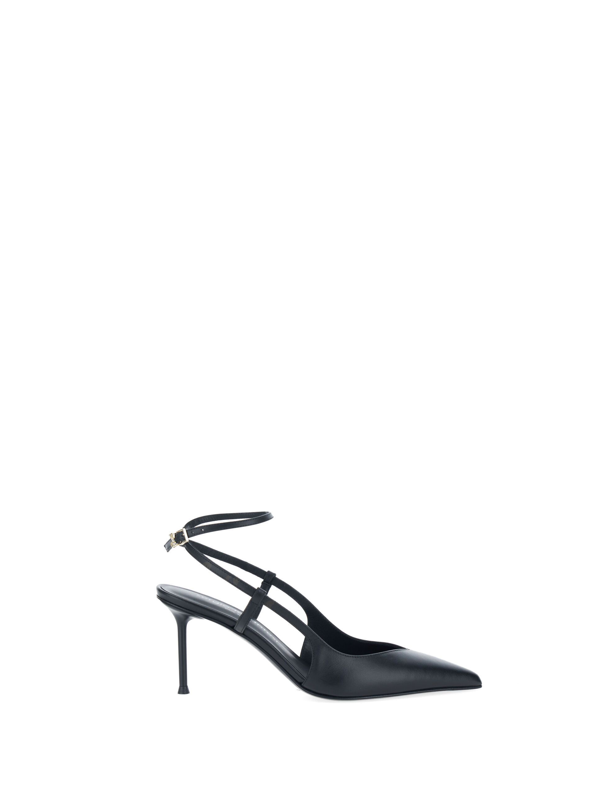 Décolleté slingback