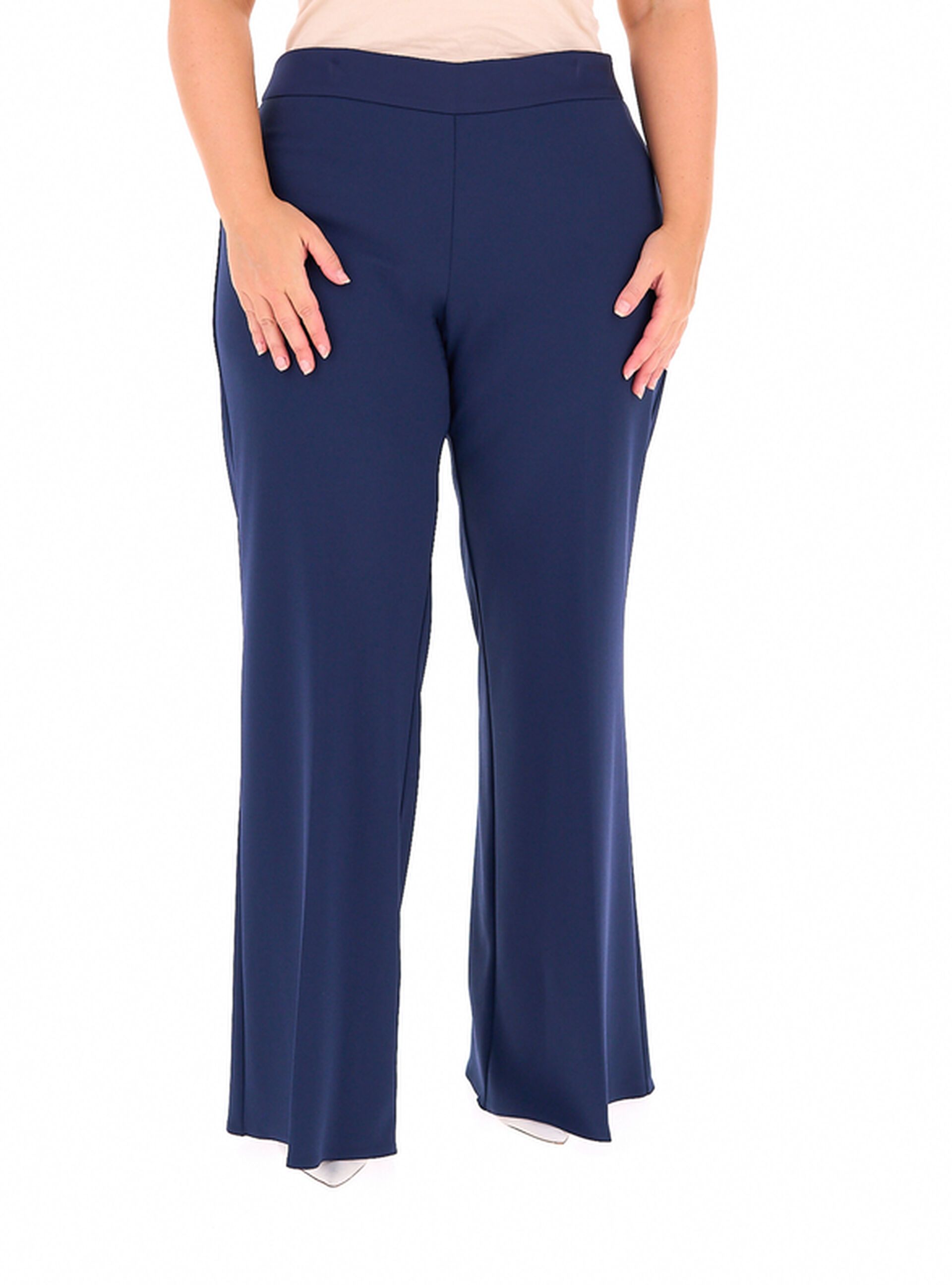Pantalone flare