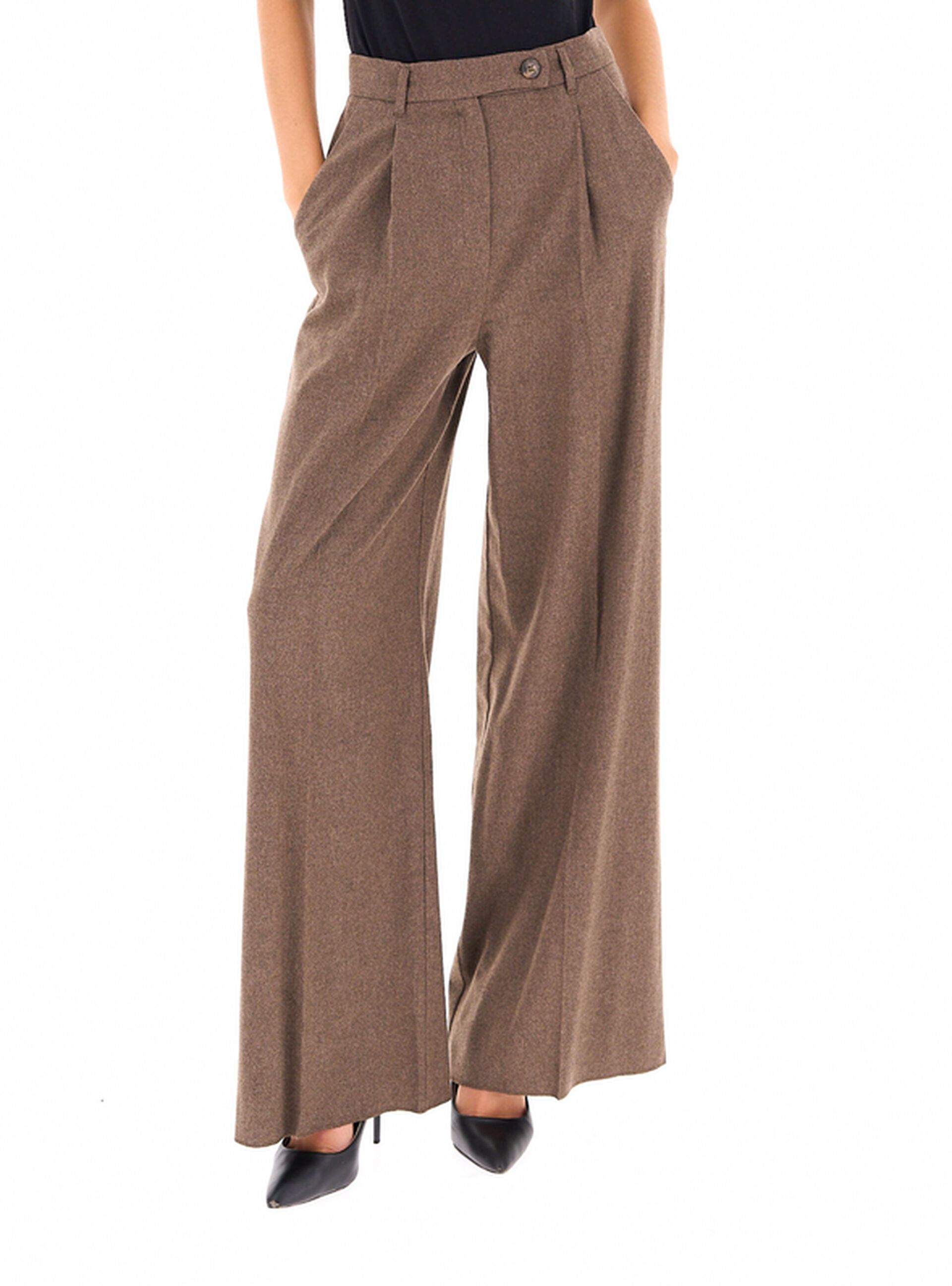 Pantalone a palazzo