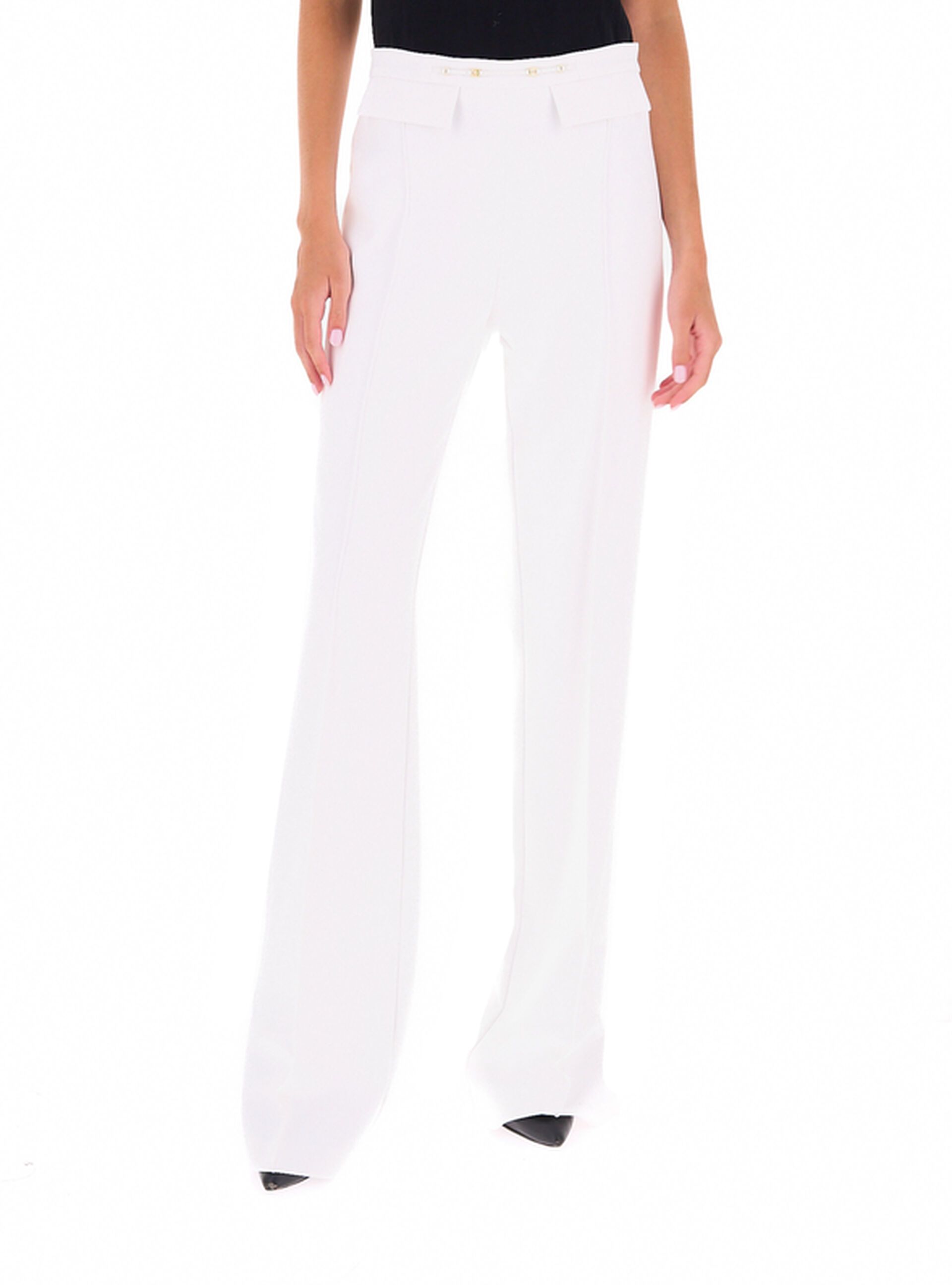 Pantalone flare