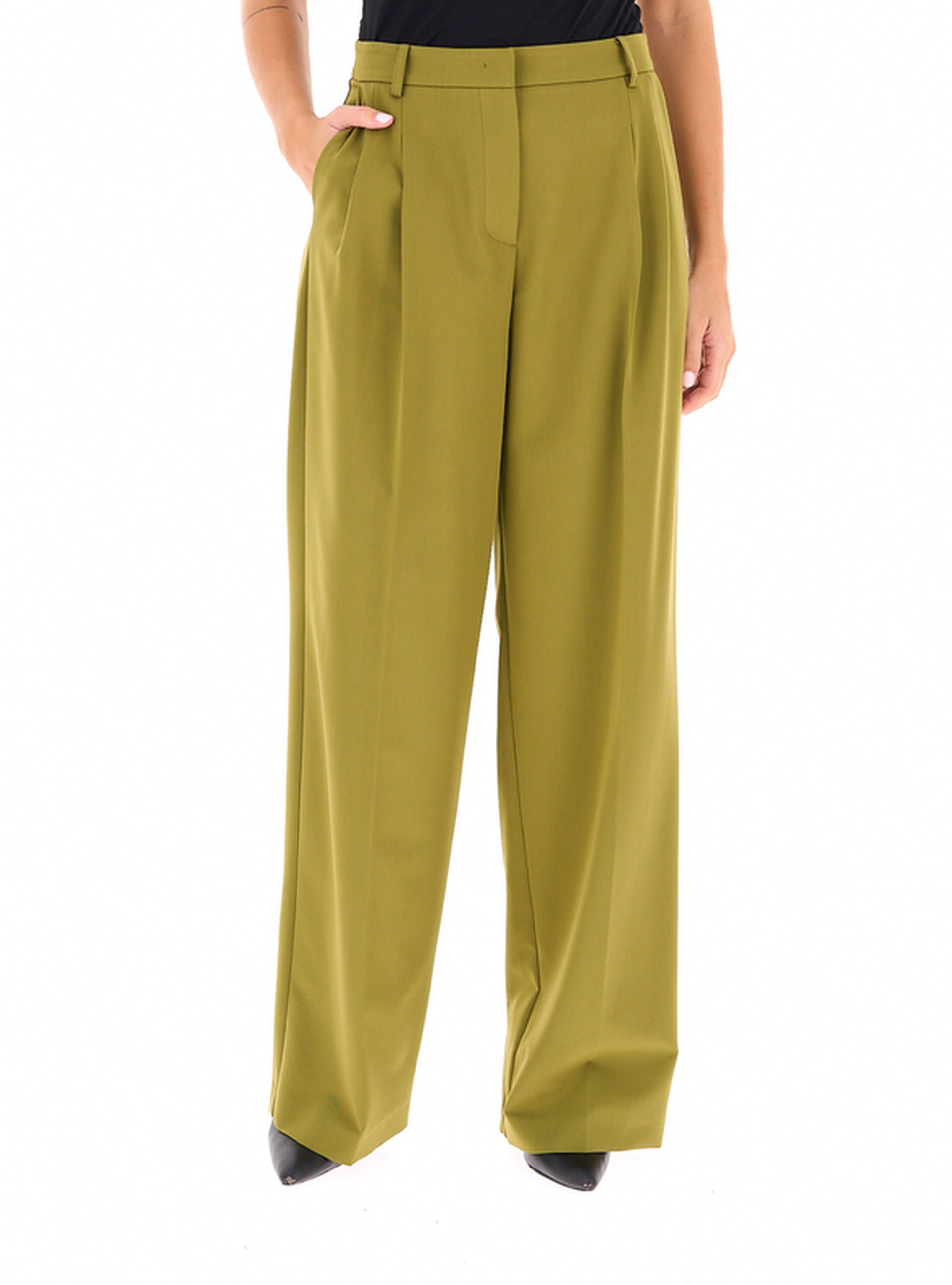 Pantalone a palazzo
