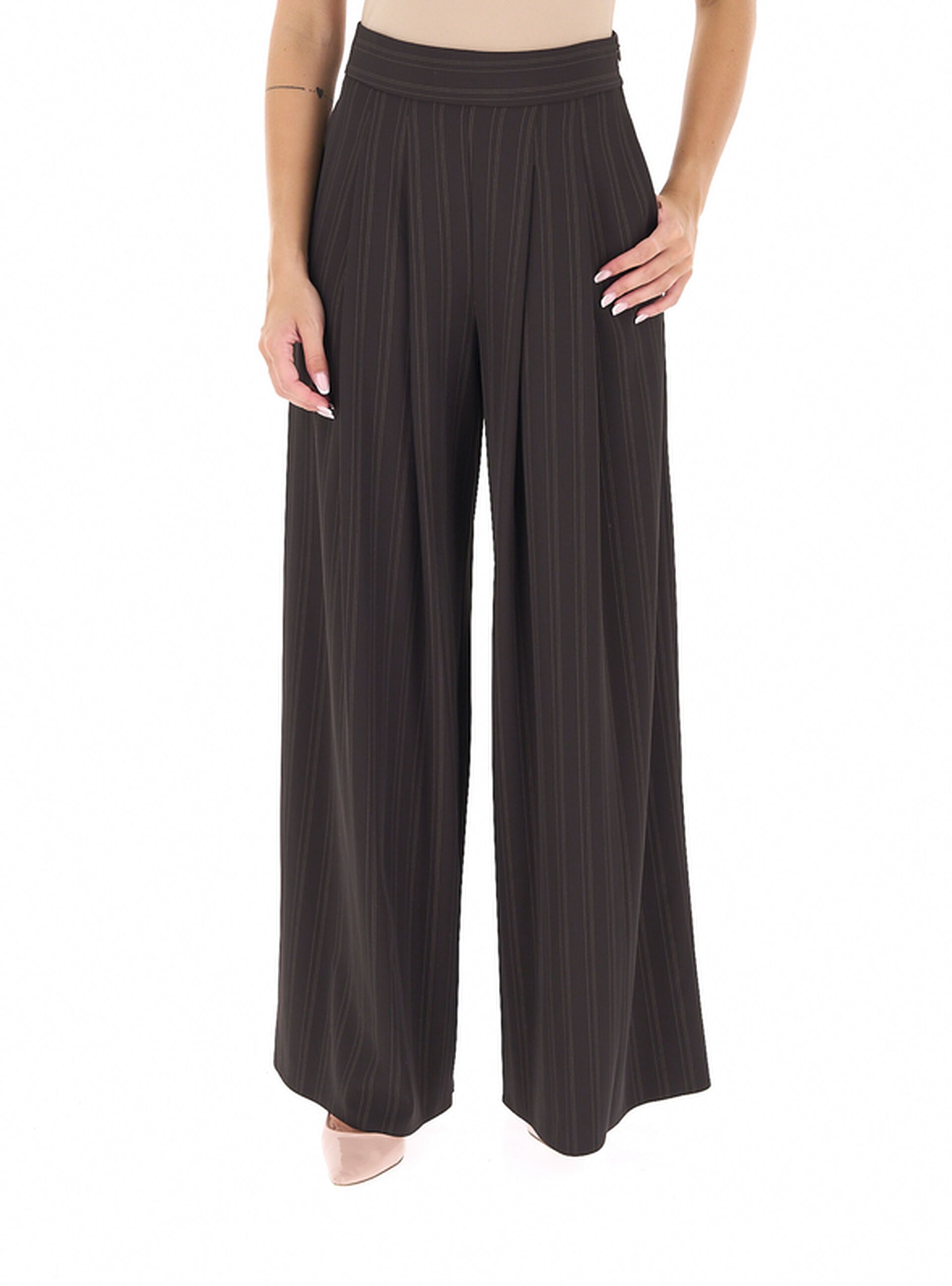 Pantalone a palazzo