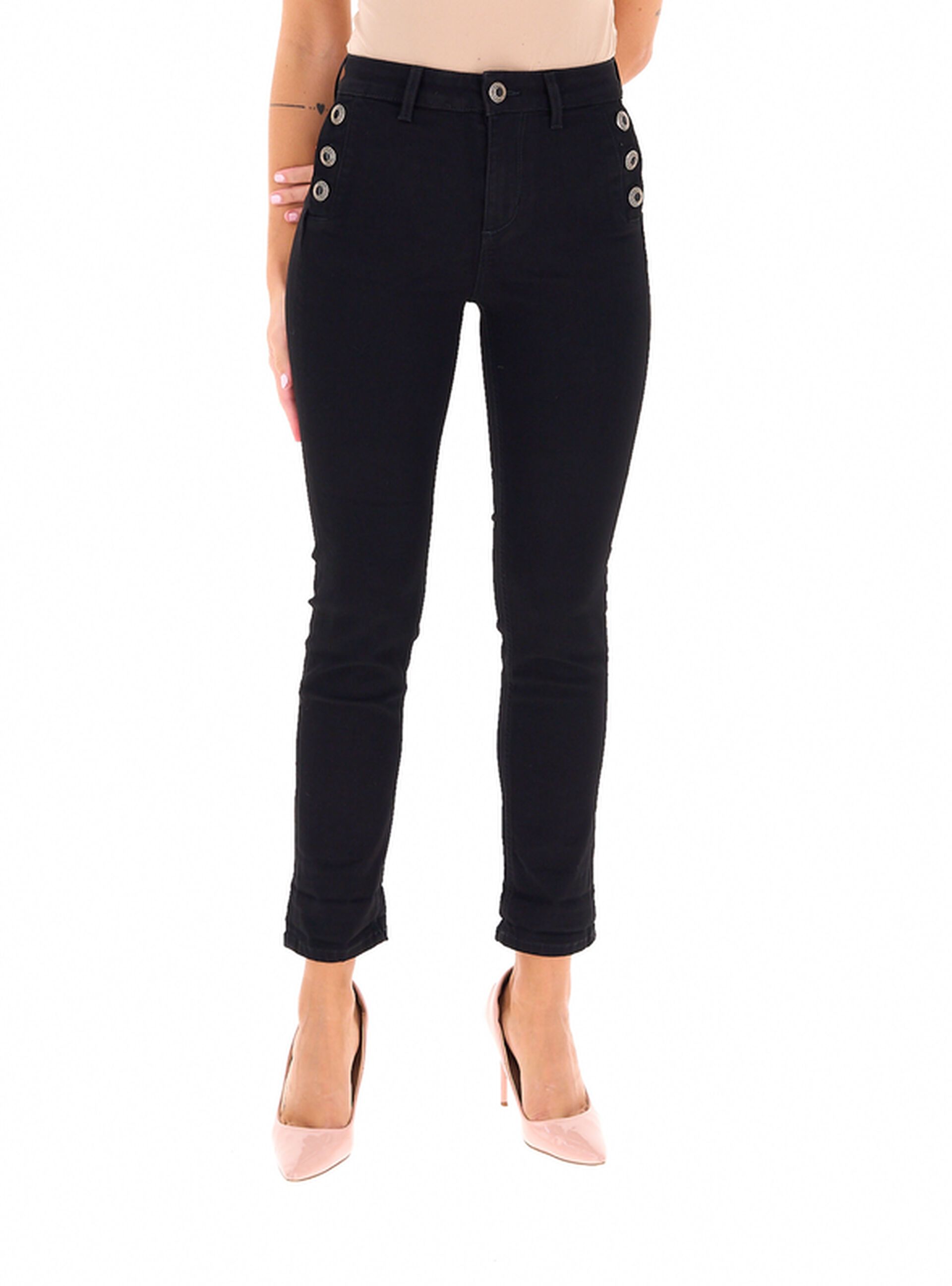 Pantalone a sigaretta