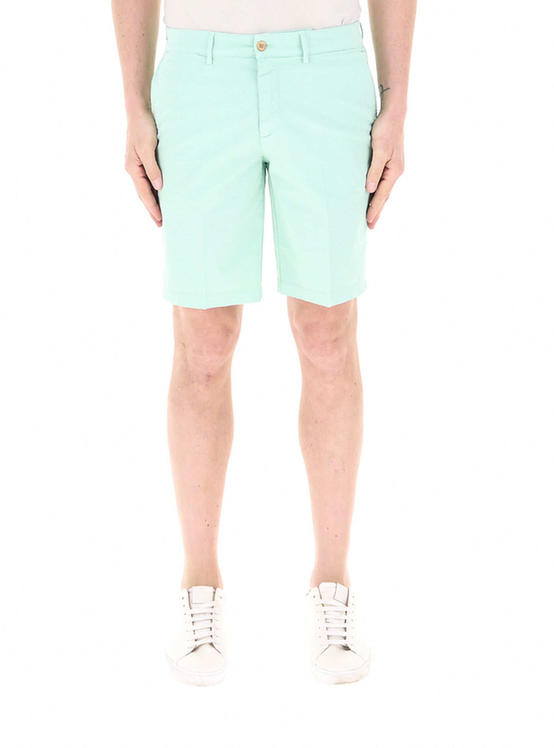 Bermuda chino
