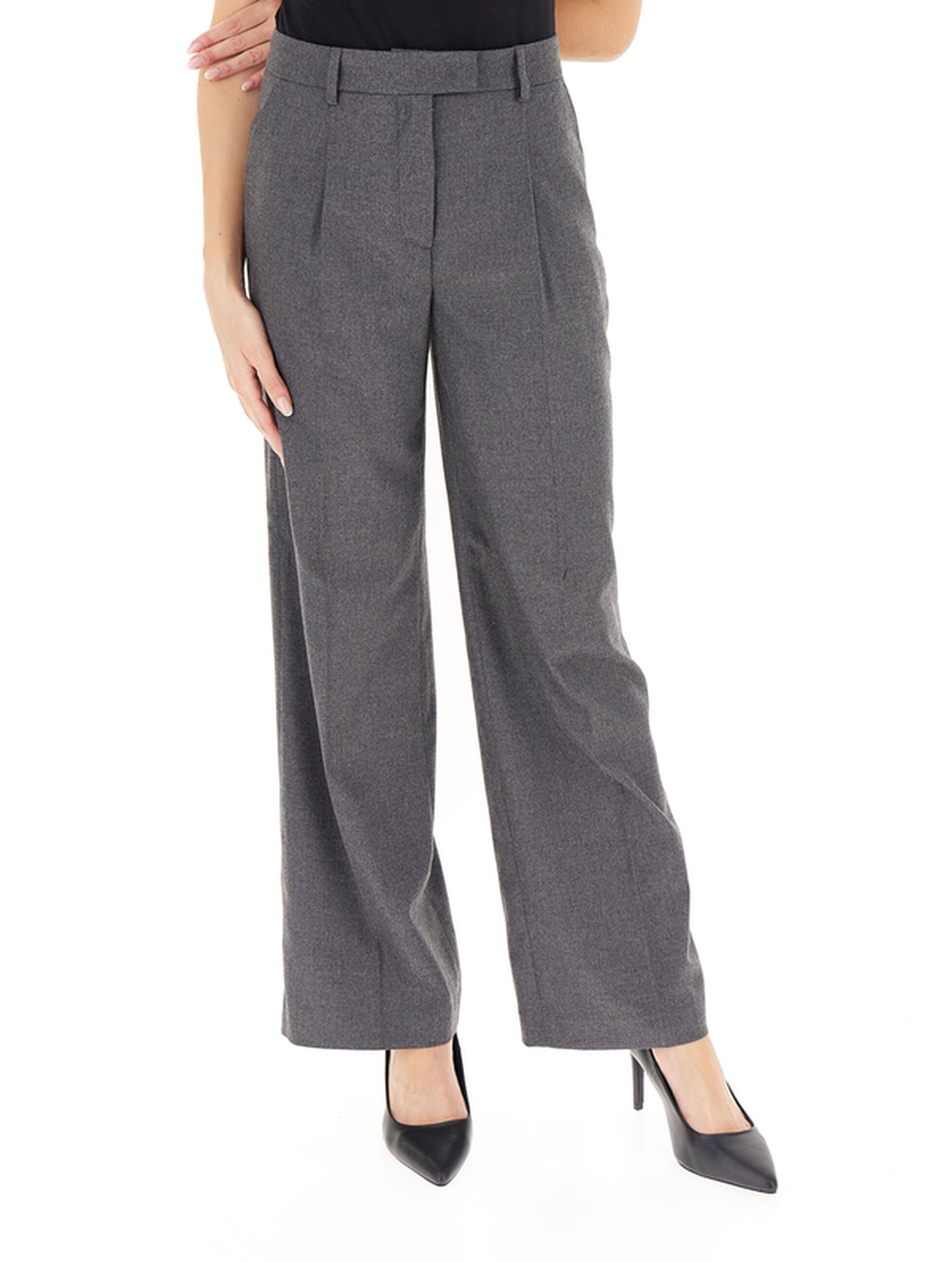 Pantalone a palazzo