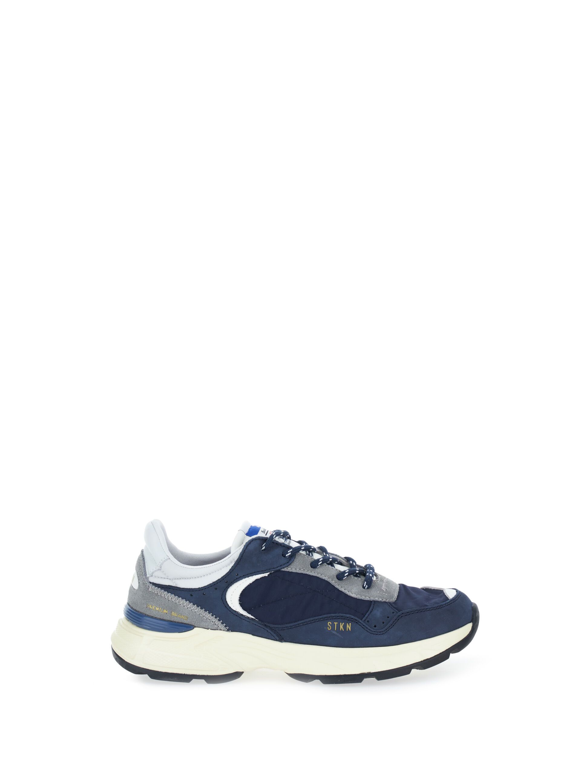 Sneakers con lacci