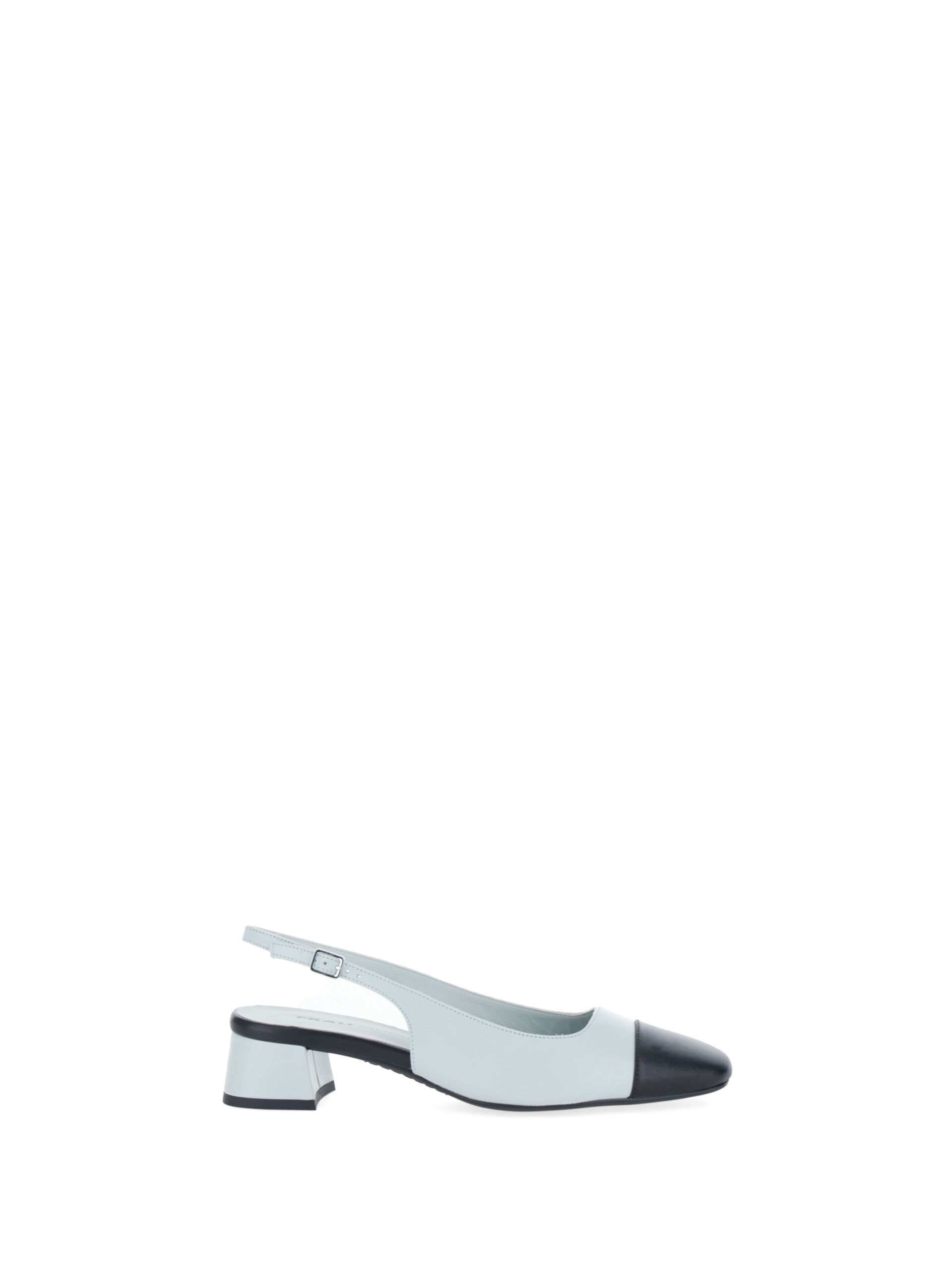 Décolleté slingback