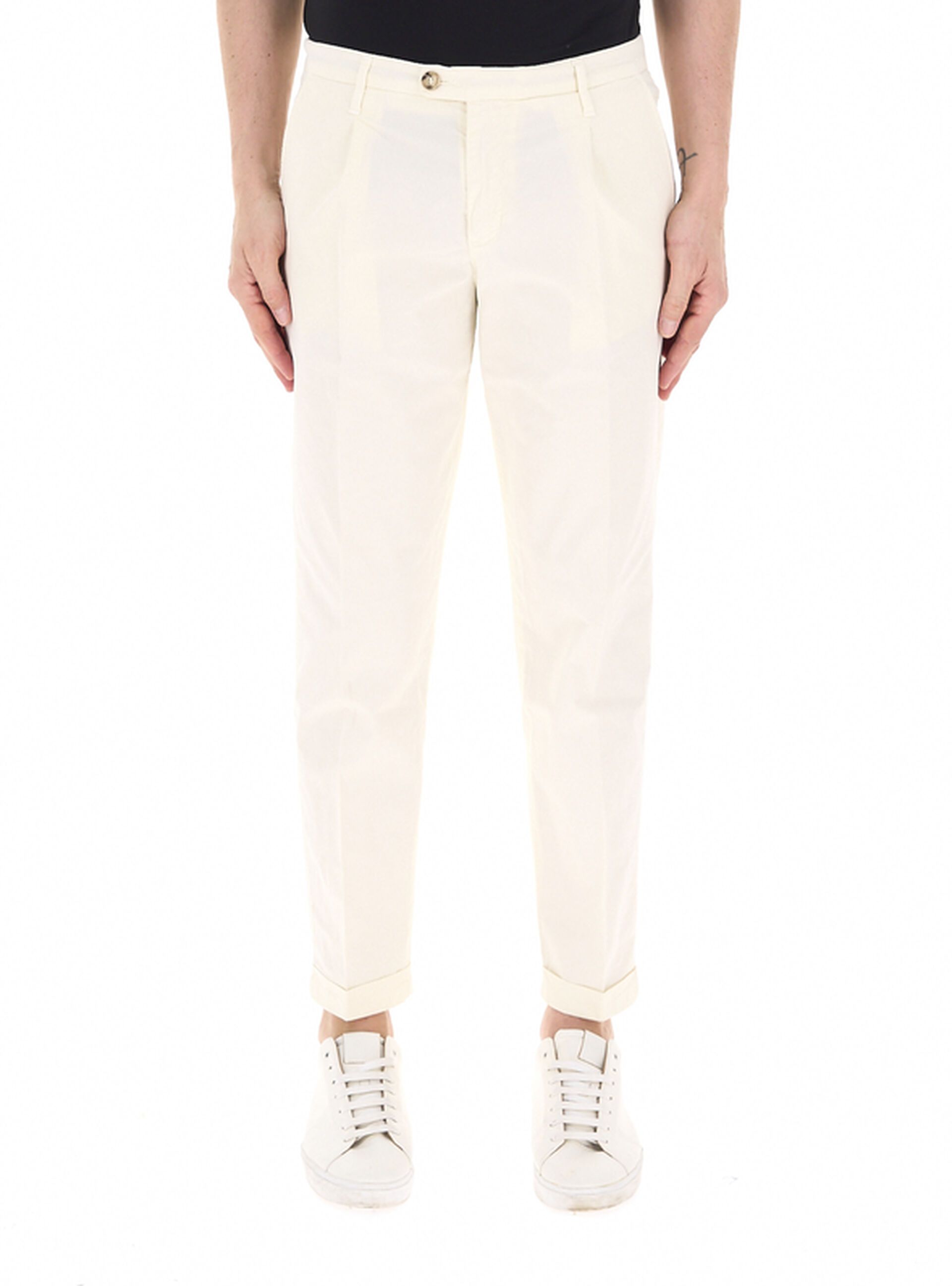 Pantalone a sigaretta