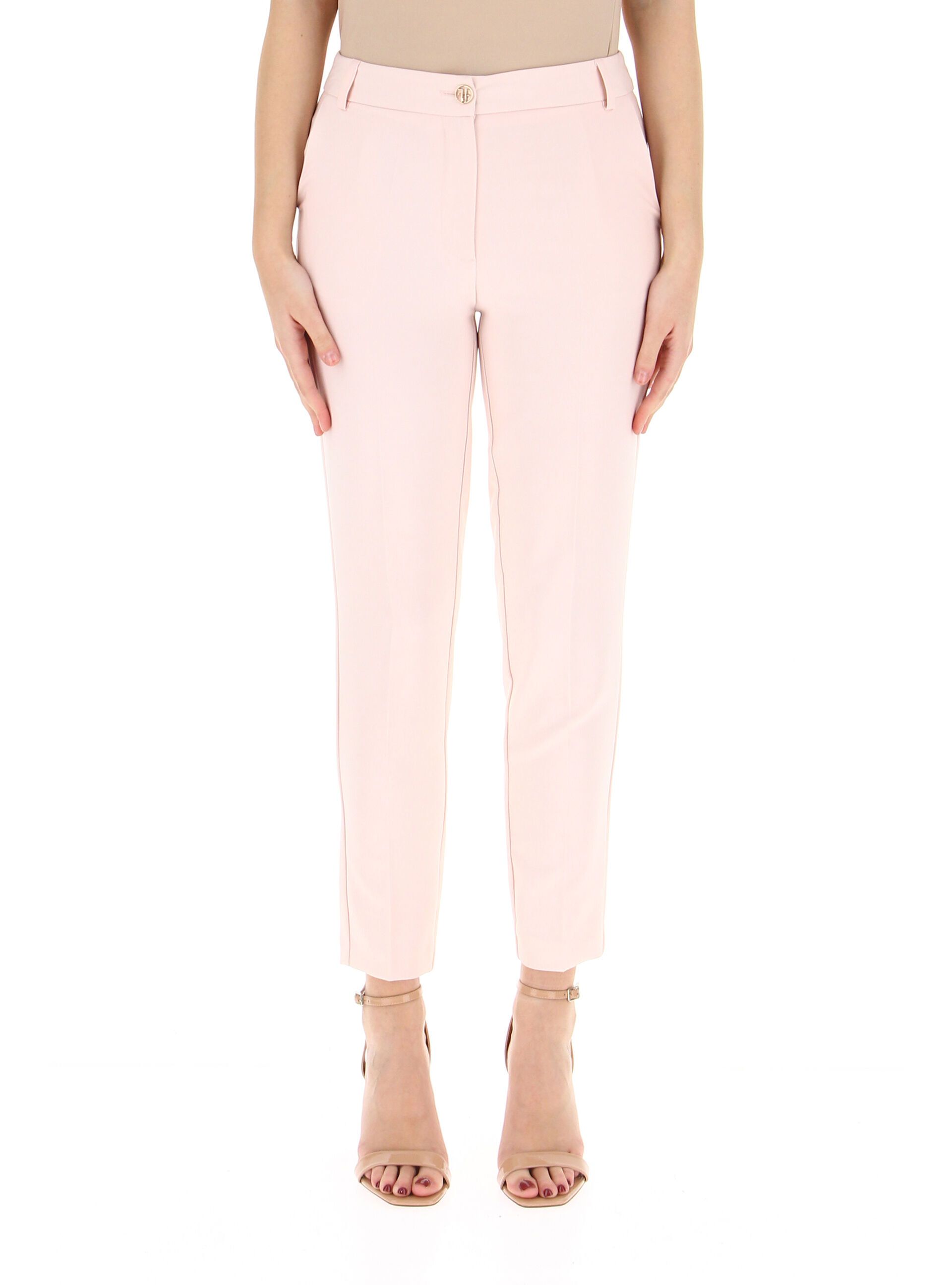 Pantalone a sigaretta