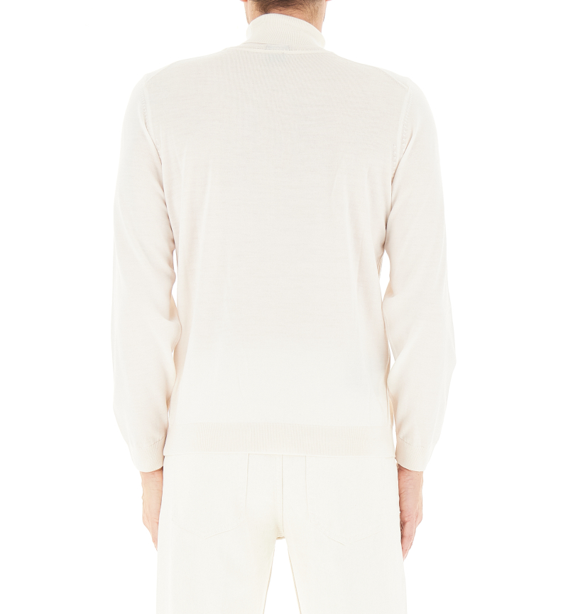 secondary product photo