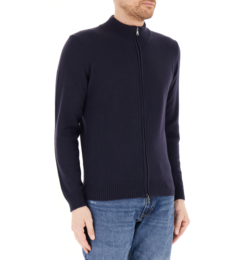 secondary product photo