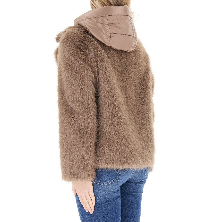 secondary product photo