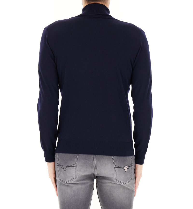 secondary product photo