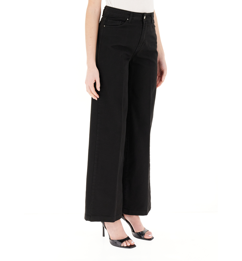 secondary product photo