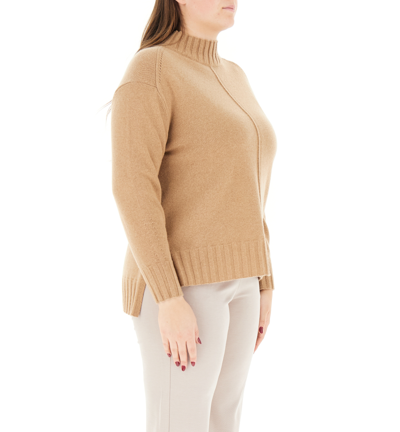 secondary product photo