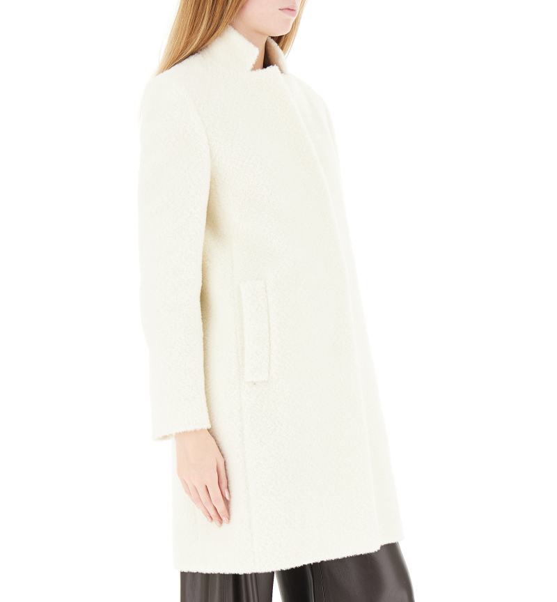 secondary product photo