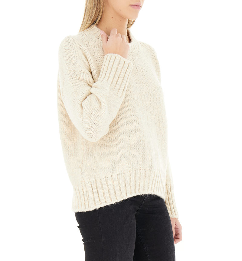 secondary product photo