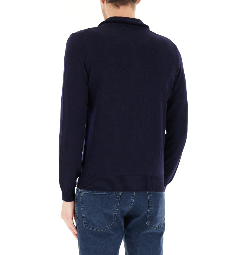 secondary product photo