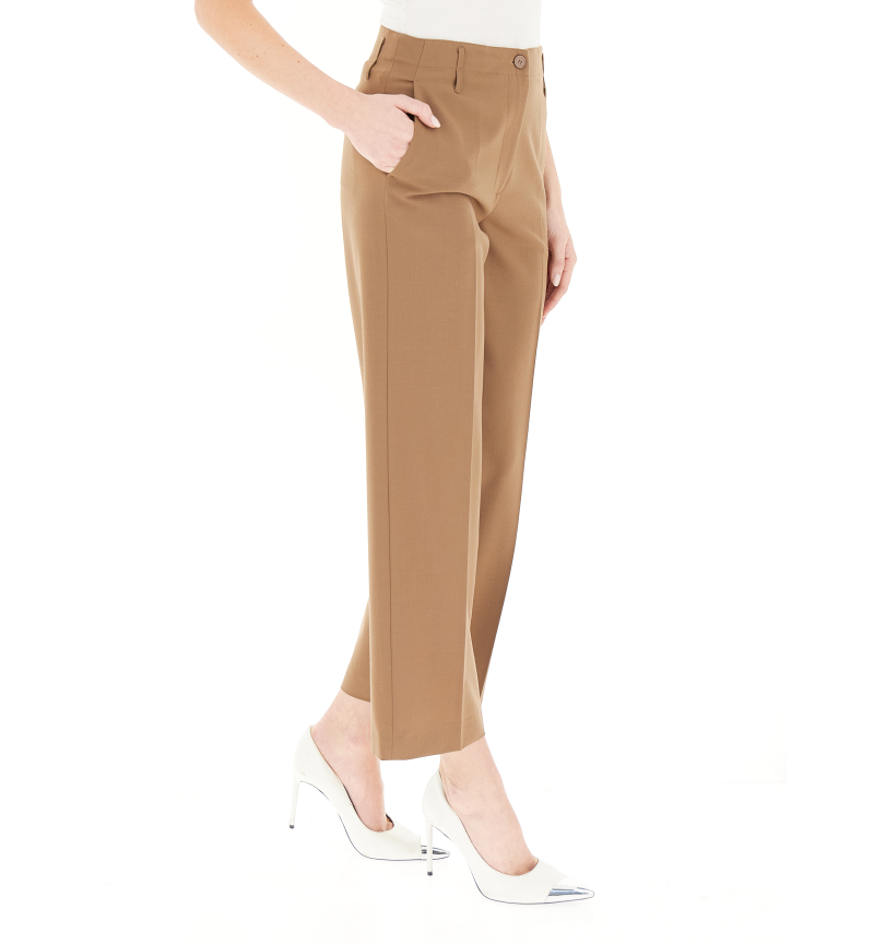 secondary product photo