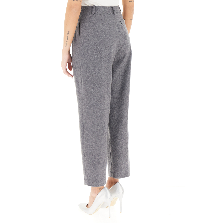 secondary product photo