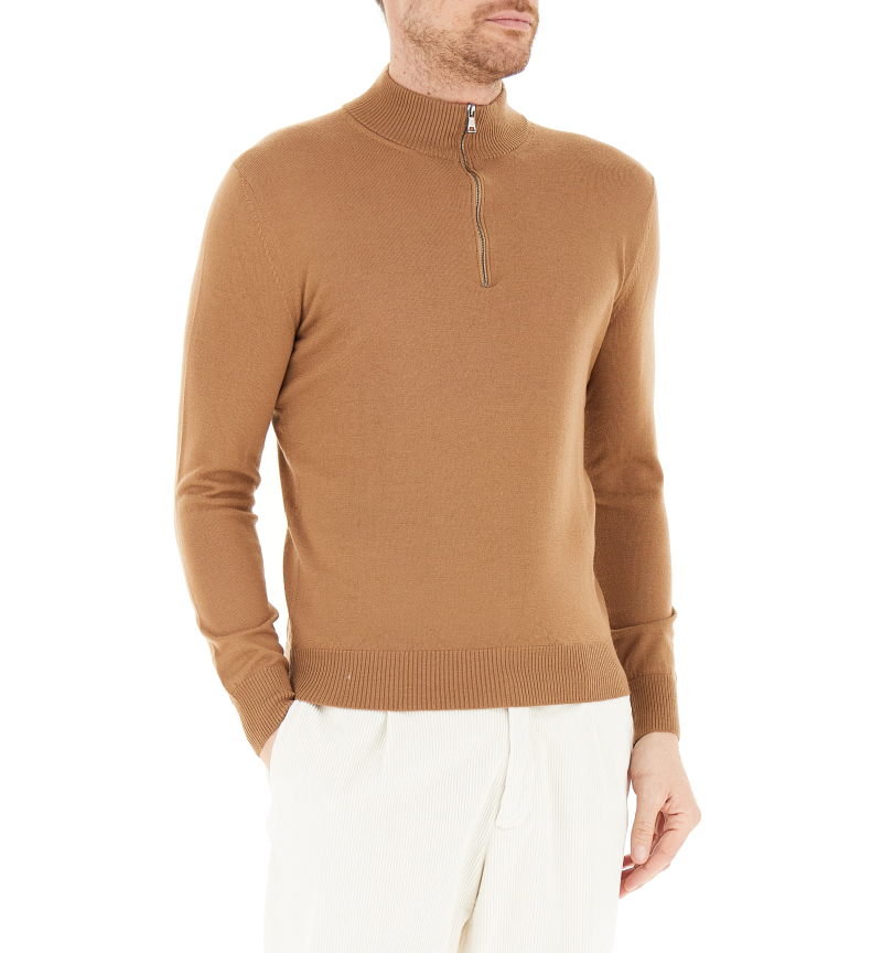 secondary product photo