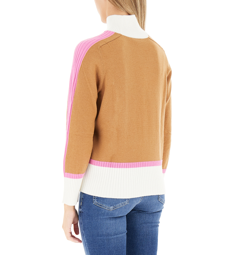 secondary product photo