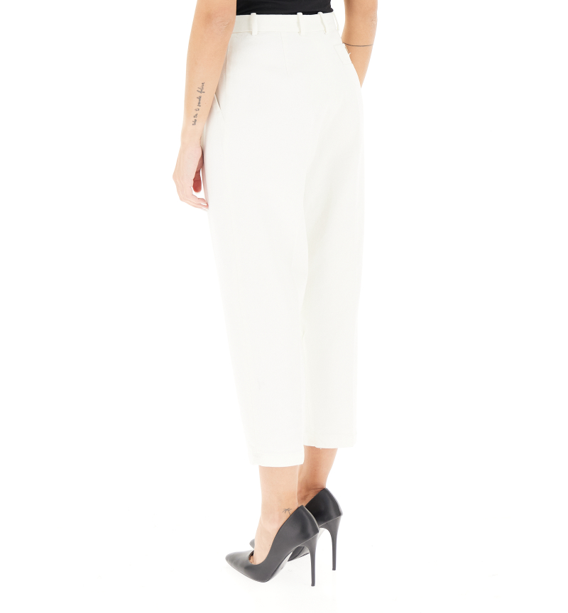 secondary product photo