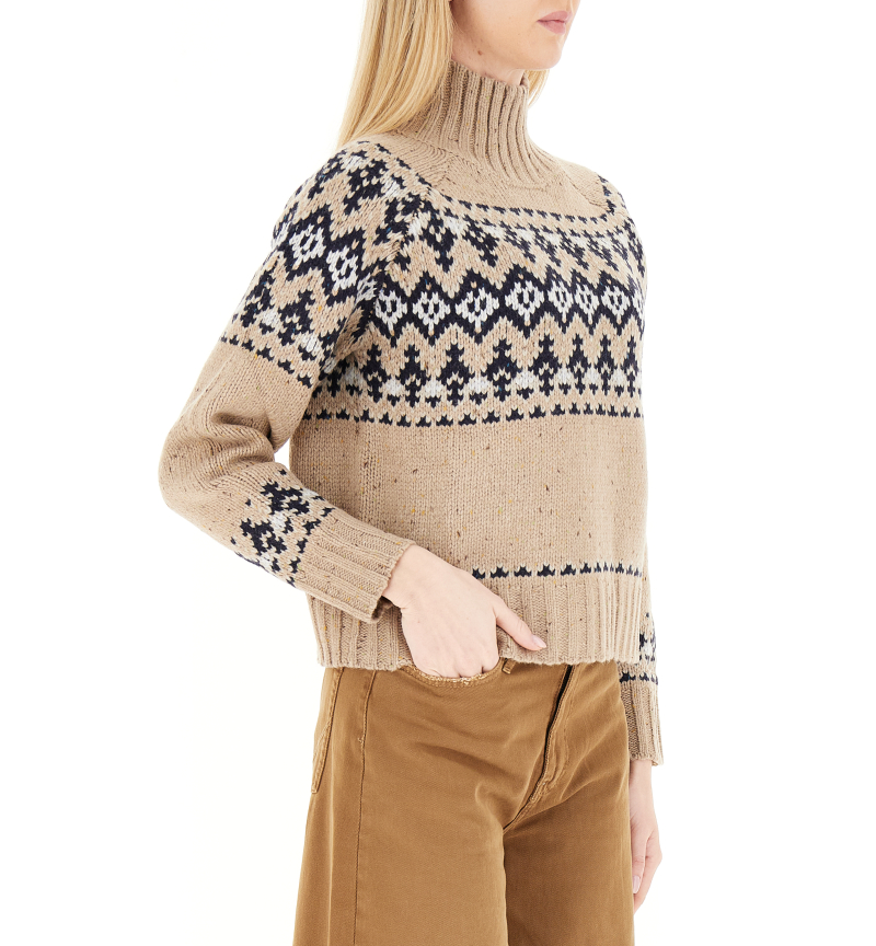 secondary product photo