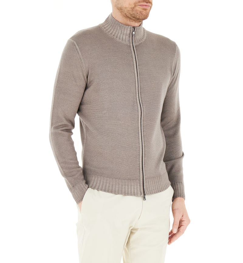 secondary product photo