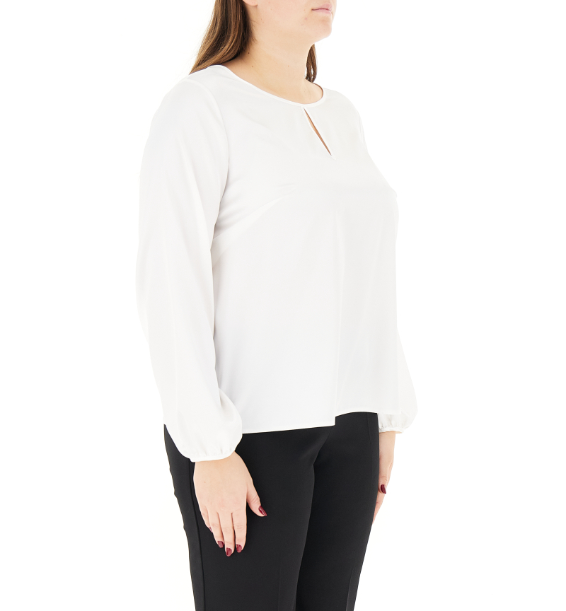 secondary product photo