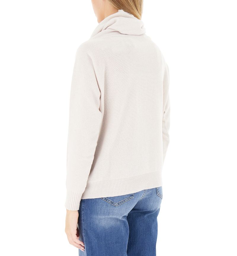 secondary product photo