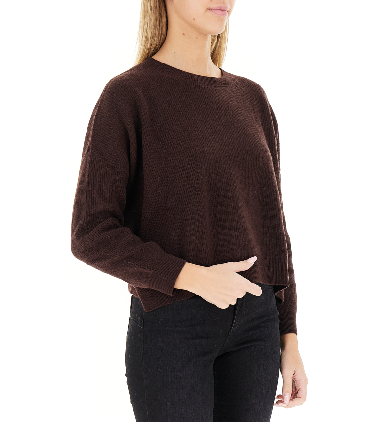 secondary product photo