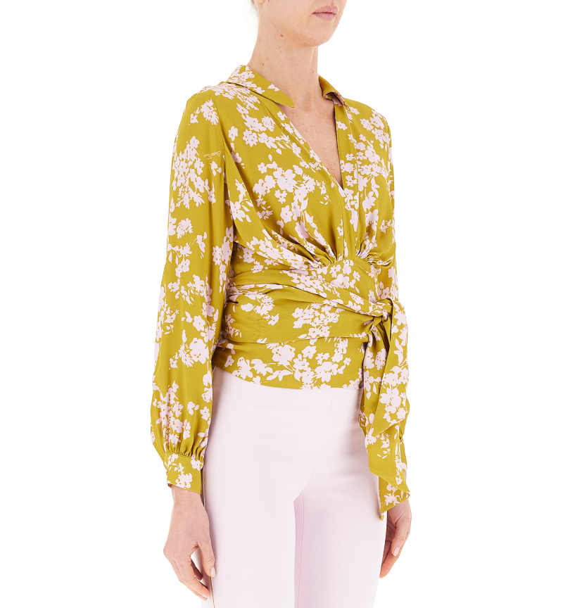 secondary product photo