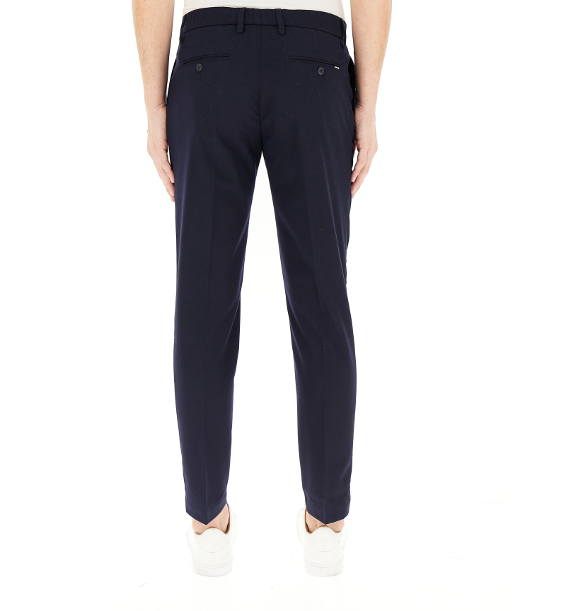 secondary product photo