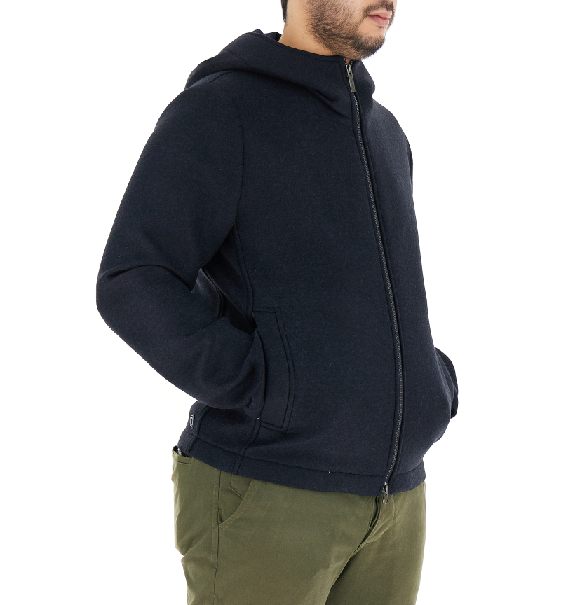 secondary product photo